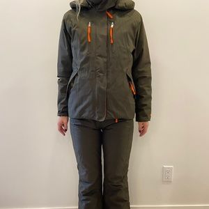 Rossignol ski jacket and ski pants